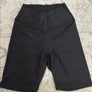 ✨Aerie Offline 7inch Bike Short